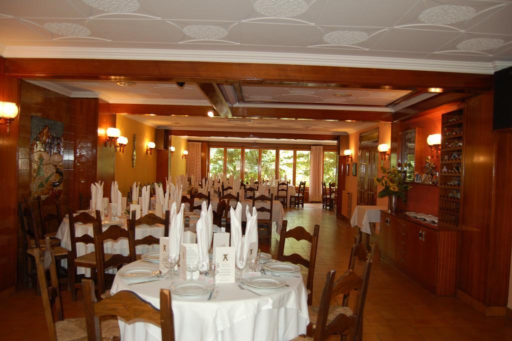 Hostal Torras 圣希拉里萨卡尔姆 外观 照片